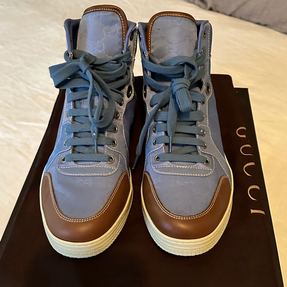 New in Box Gucci High Tops. Light blue with brown.
